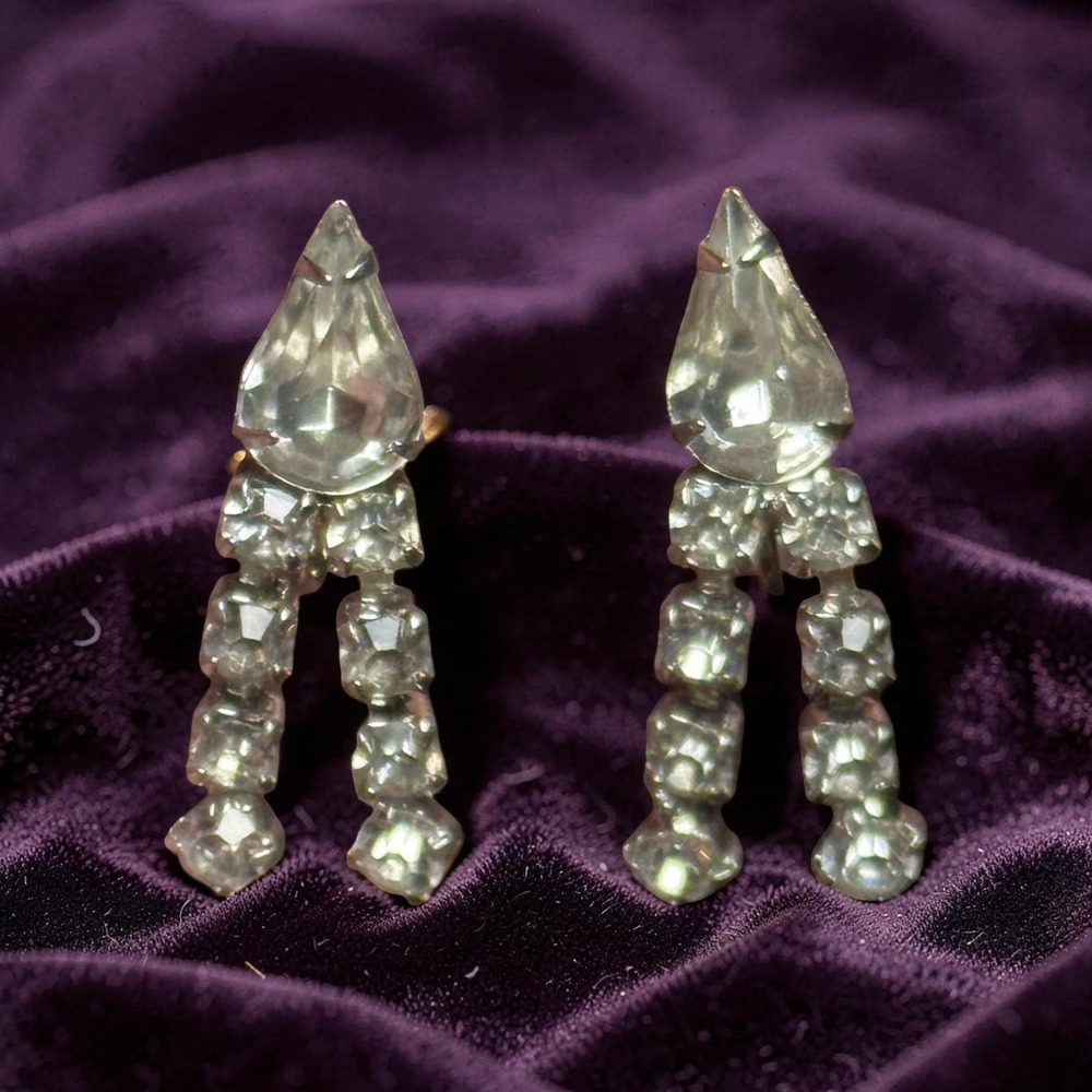 Vintage 1940s–1950s Rhinestone Dangle Earrings Screw Back Teardrop